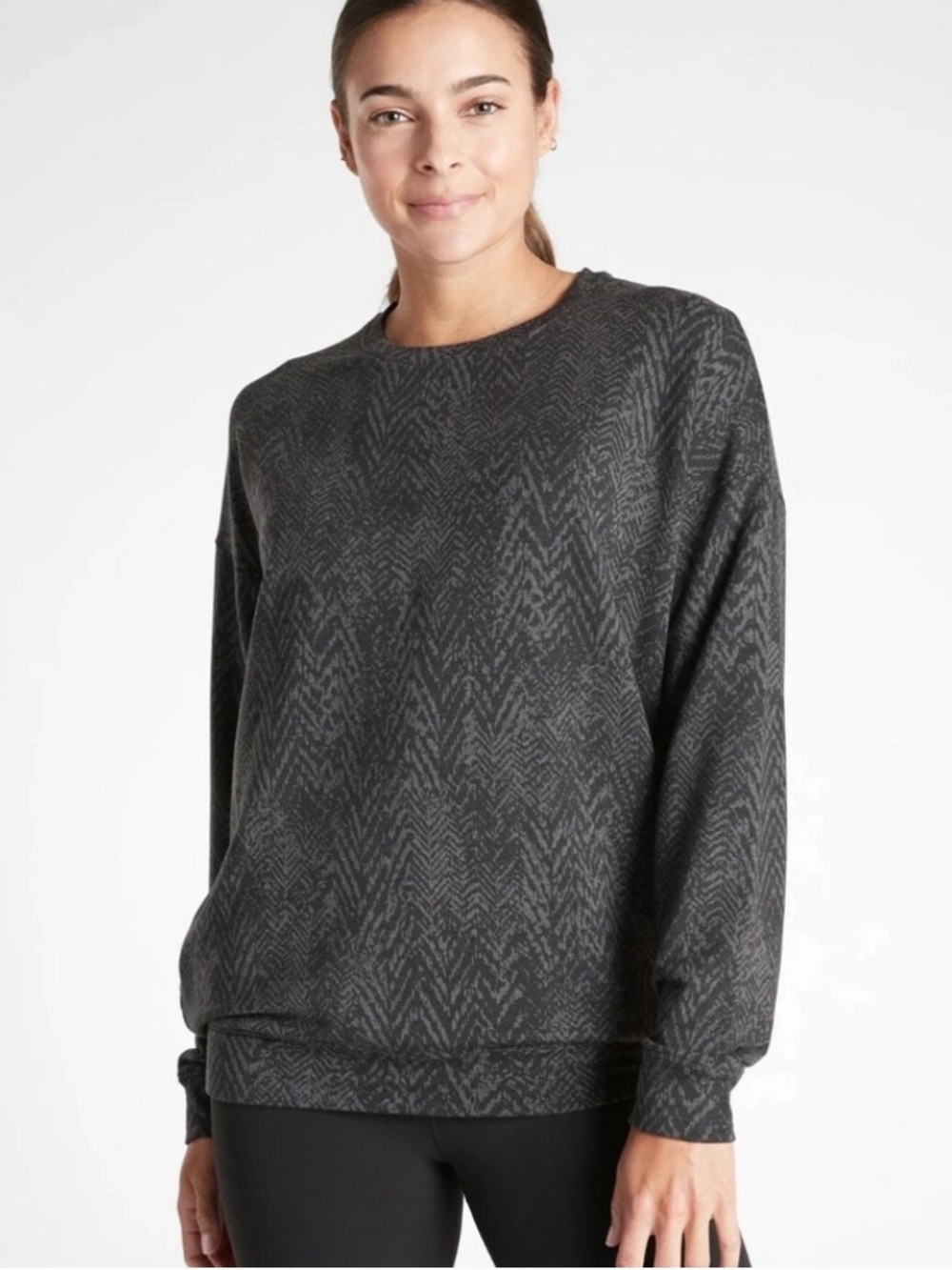 Athleta | Women’s Grey Chevron-Pattern Studio To Street Crewneck Sweatshirt Sz L